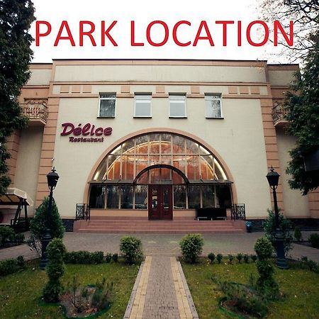 Delice Hotell Lviv Exteriör bild